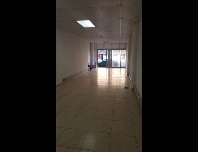 64M² RETAIL FOR SALE IN SOUTH BEACH